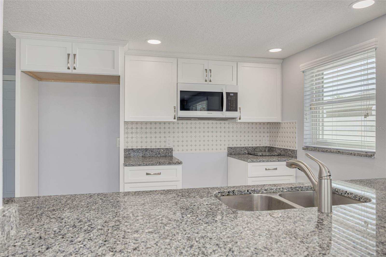 Image 16 of 100 For 4256 Rudder Way