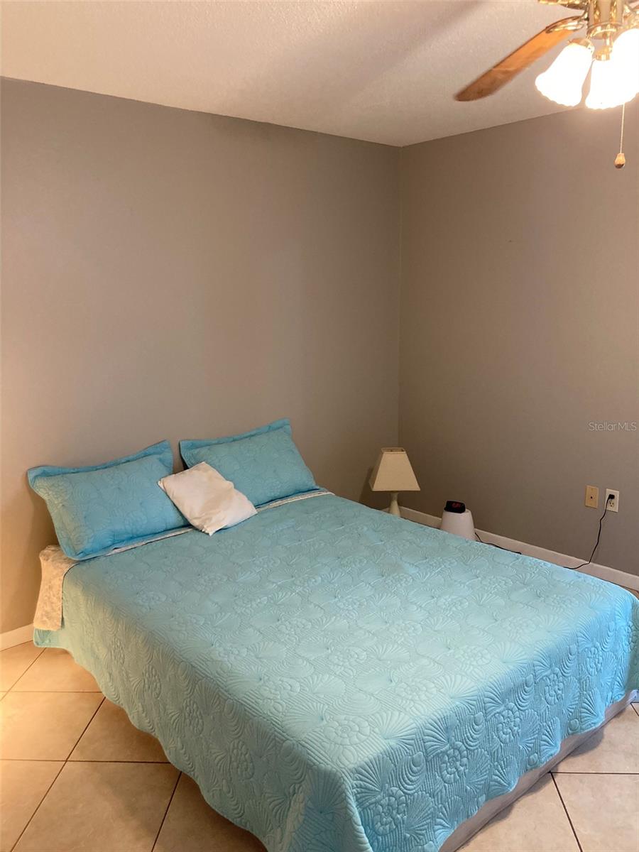 Image 17 of 36 For 5247 81st Street N 18