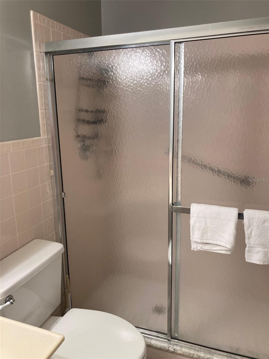 Image 22 of 36 For 5247 81st Street N 18