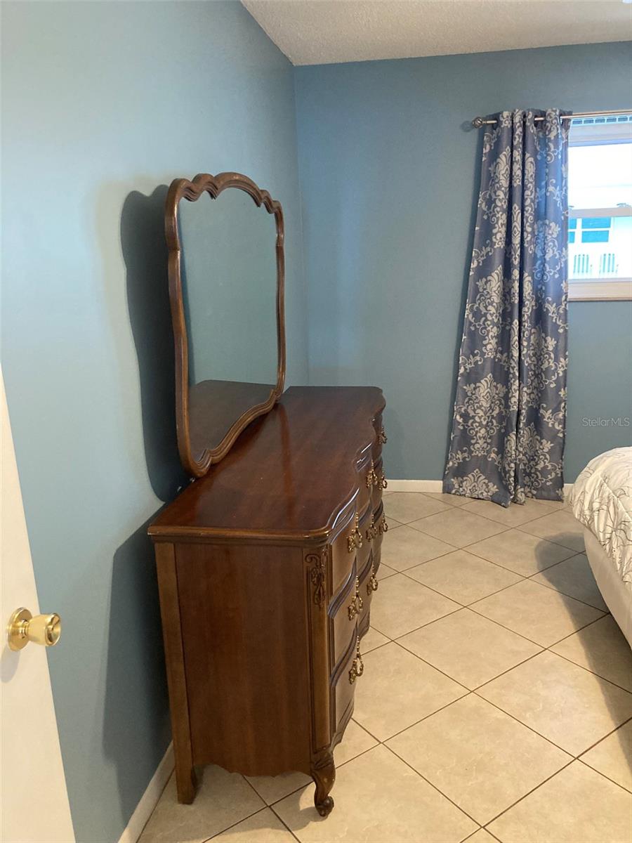 Image 26 of 36 For 5247 81st Street N 18