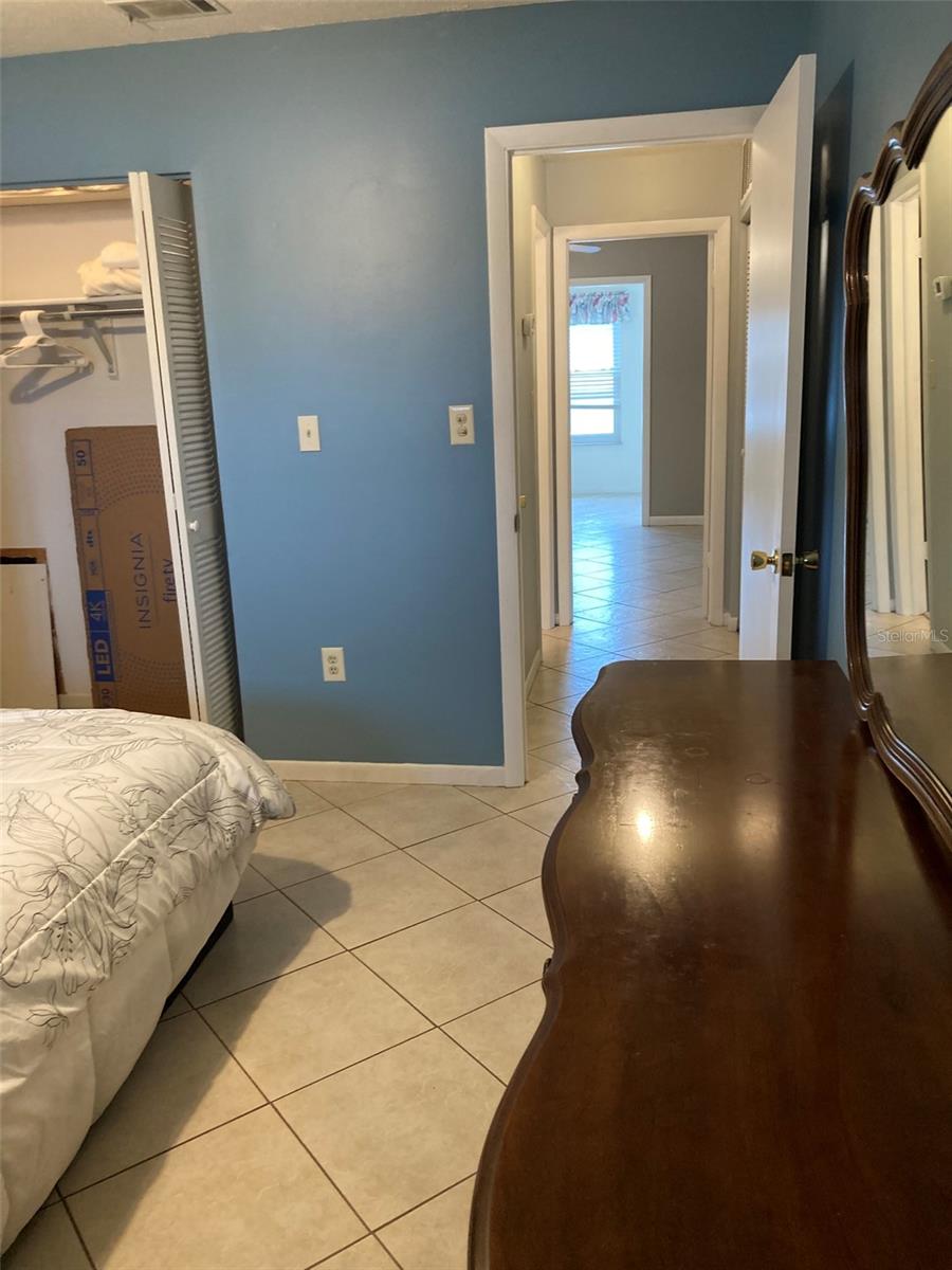 Image 29 of 36 For 5247 81st Street N 18