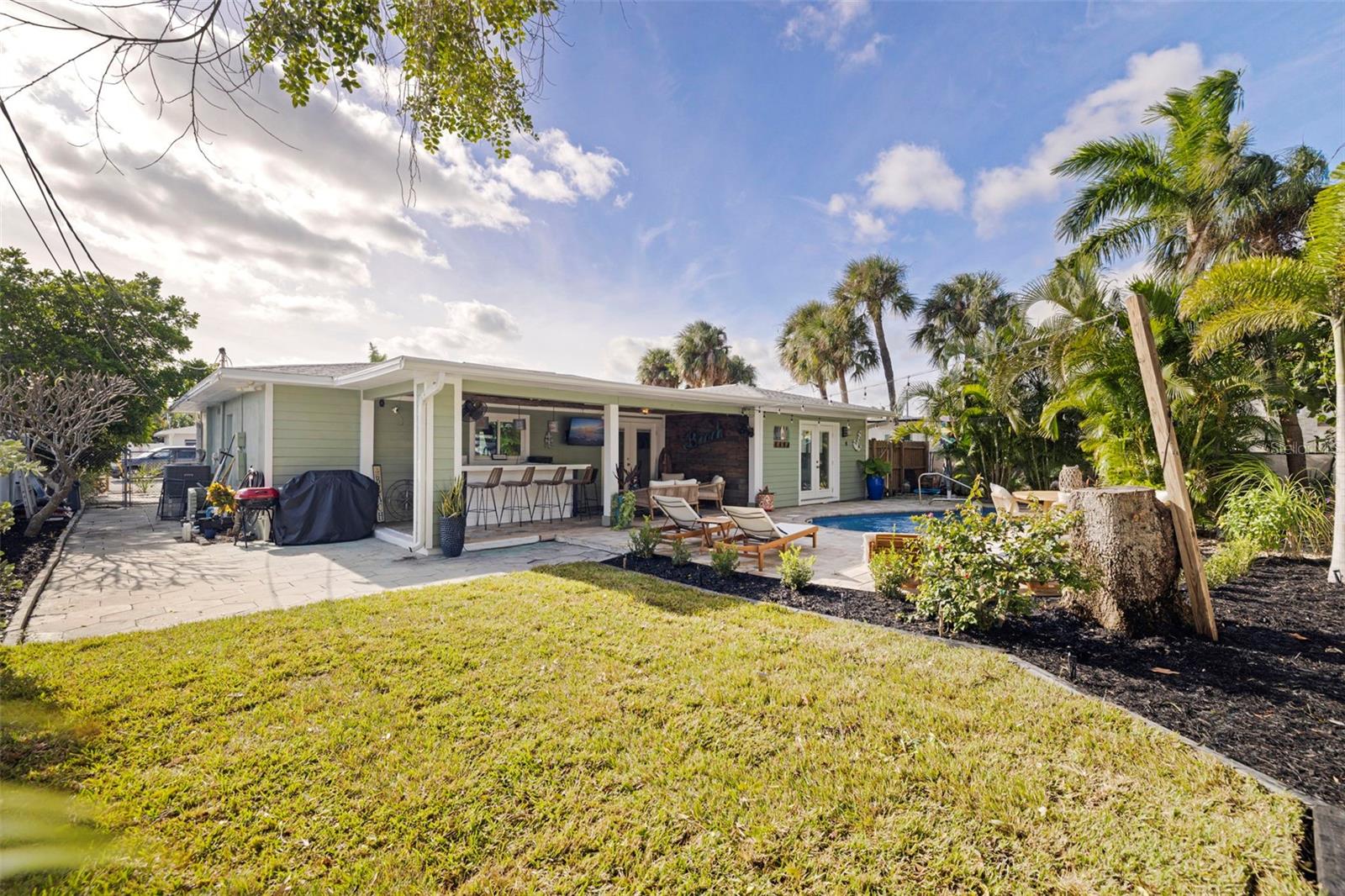 Image 19 of 41 For 459 87th Avenue