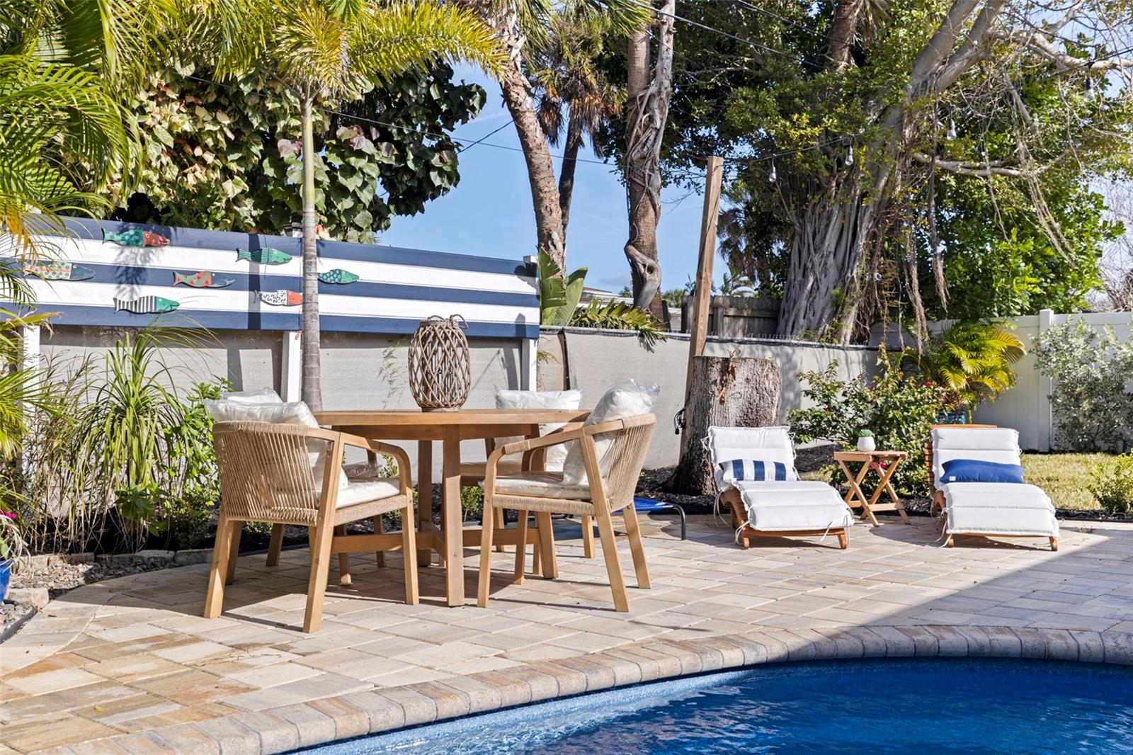 Image 22 of 41 For 459 87th Avenue