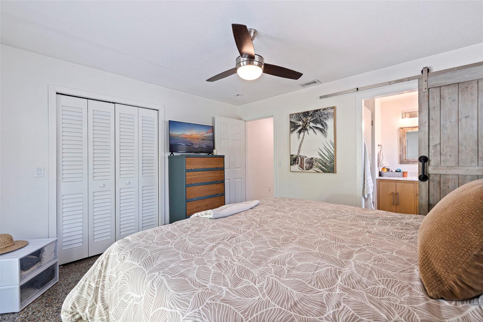 Image 27 of 41 For 459 87th Avenue