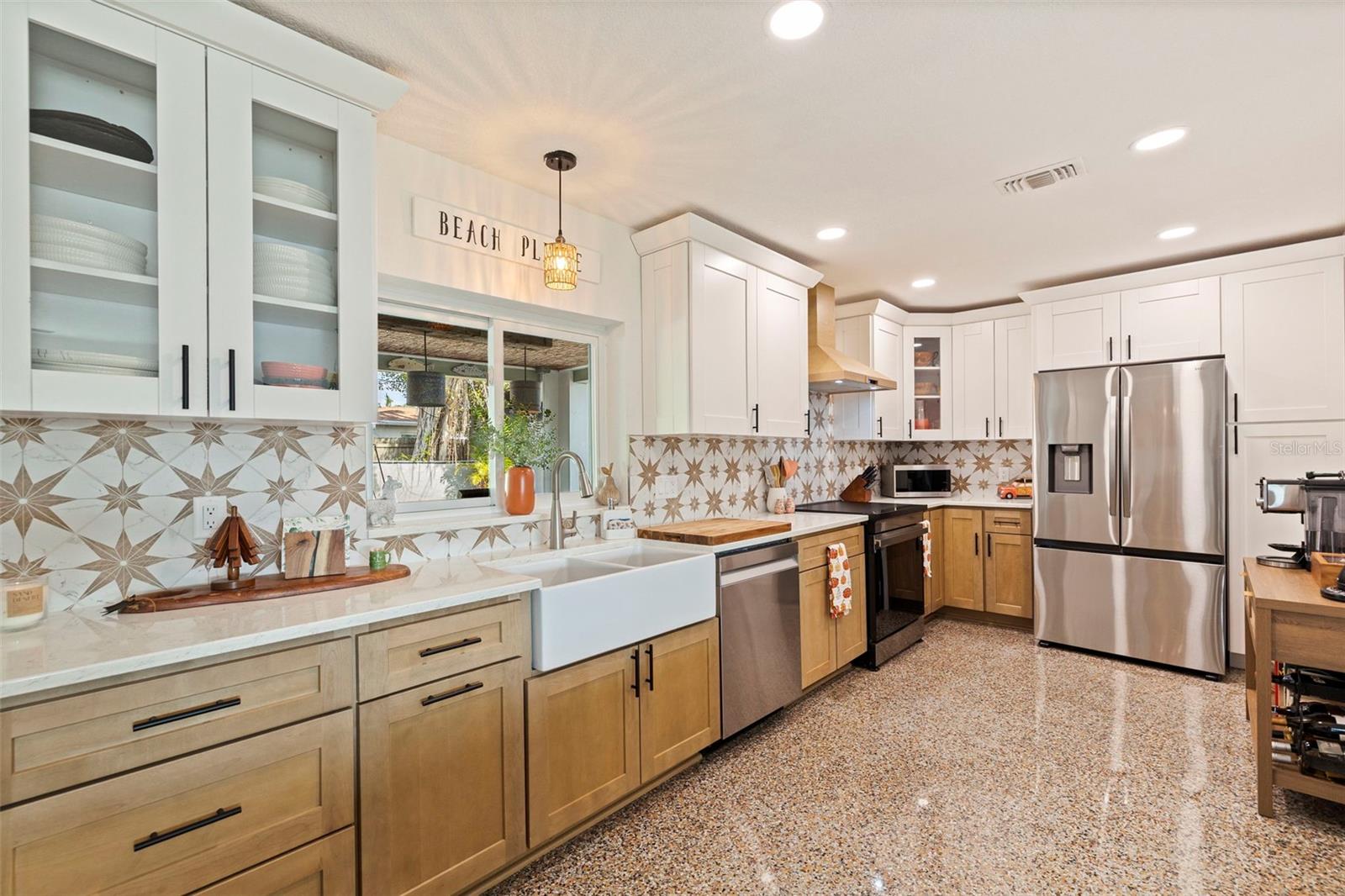 Image 9 of 41 For 459 87th Avenue