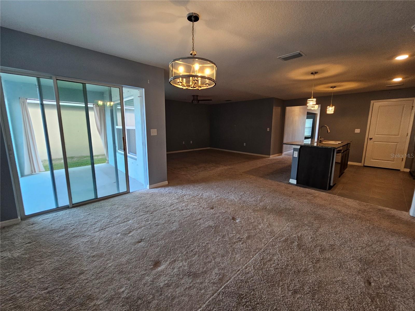 Image 12 of 33 For 1104 Tidal Rock Avenue