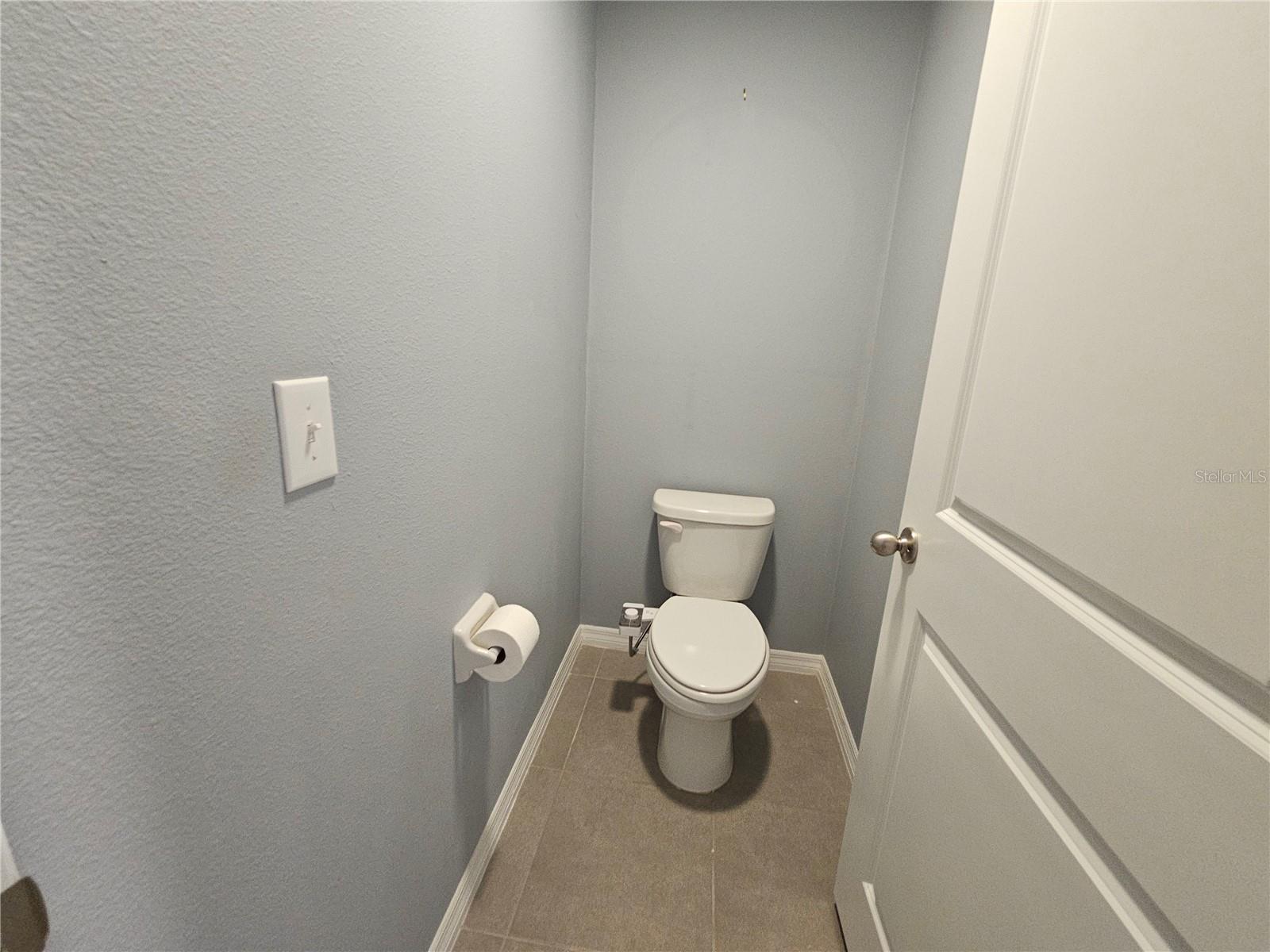 Image 23 of 33 For 1104 Tidal Rock Avenue