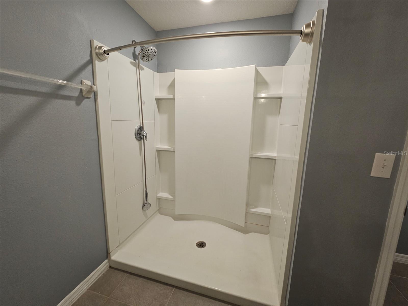 Image 26 of 33 For 1104 Tidal Rock Avenue