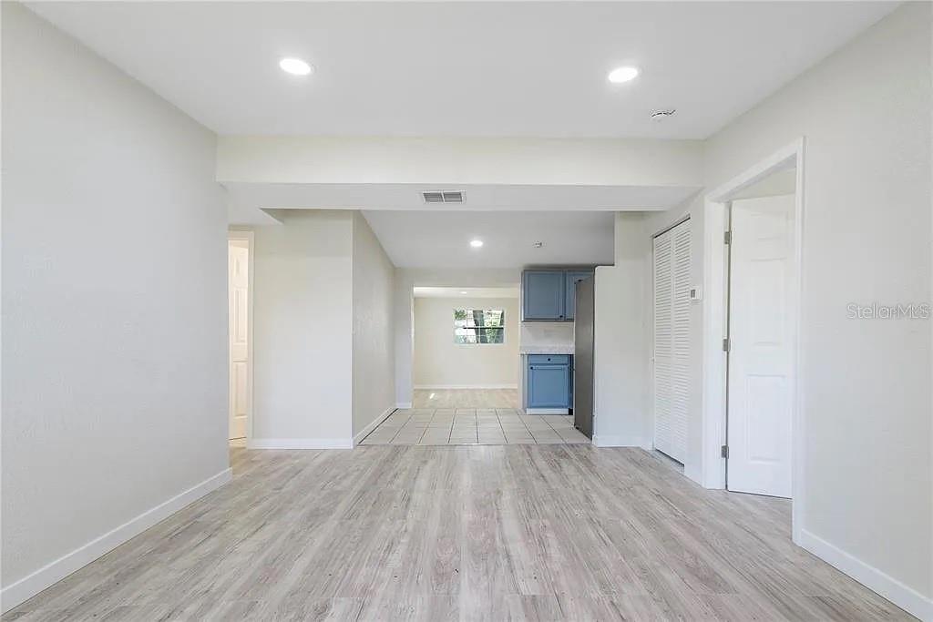 Image 3 of 21 For 6817 Larmon Street