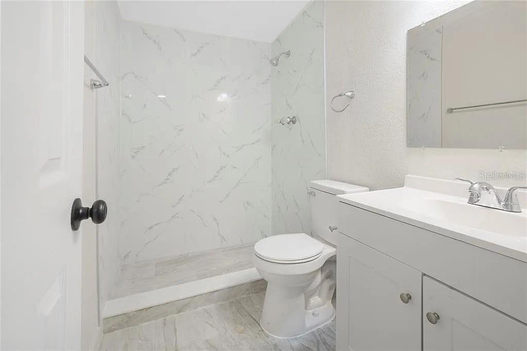 Image 5 of 21 For 6817 Larmon Street