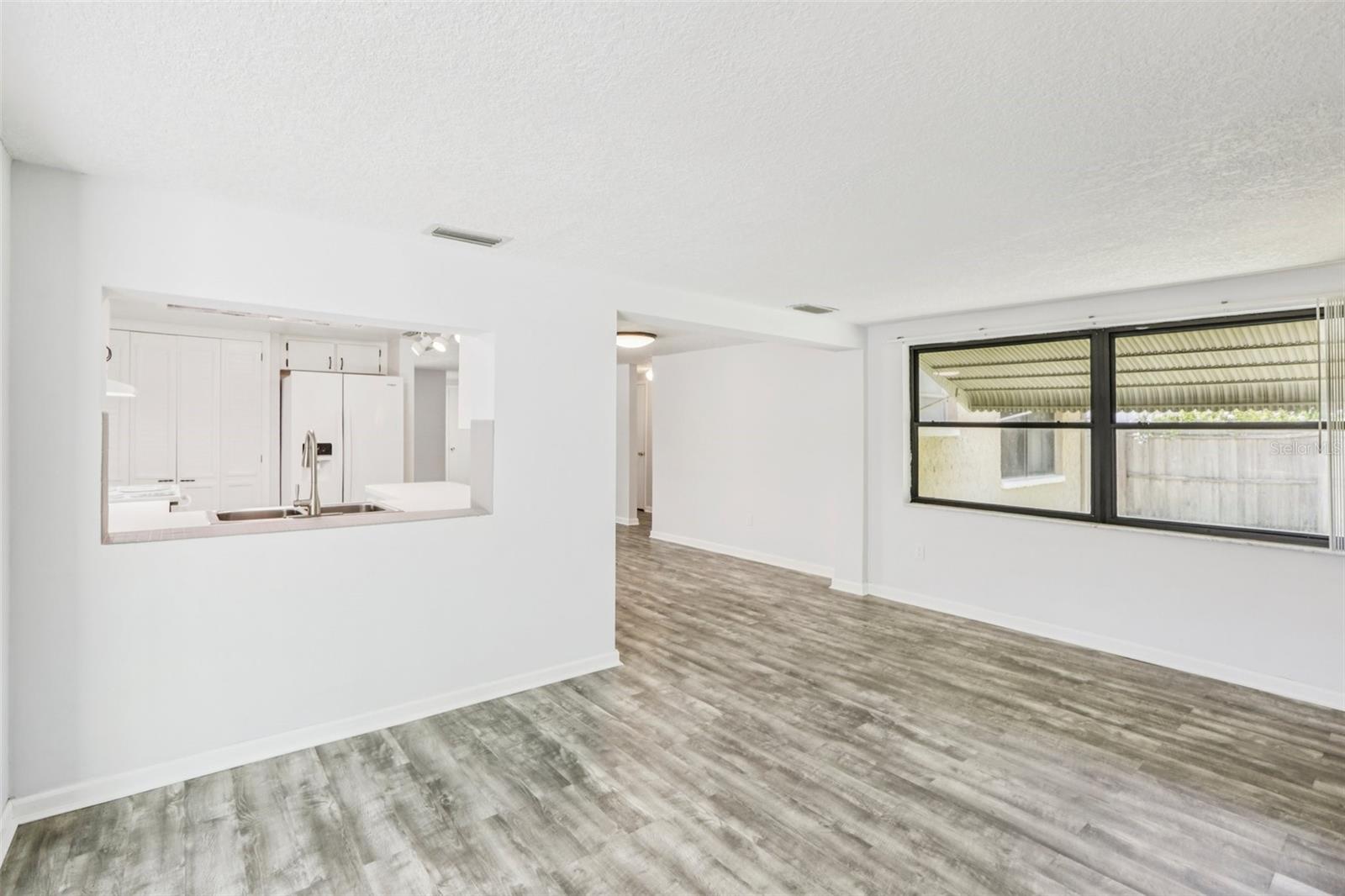 Image 11 of 42 For 4015 Litchfield Drive