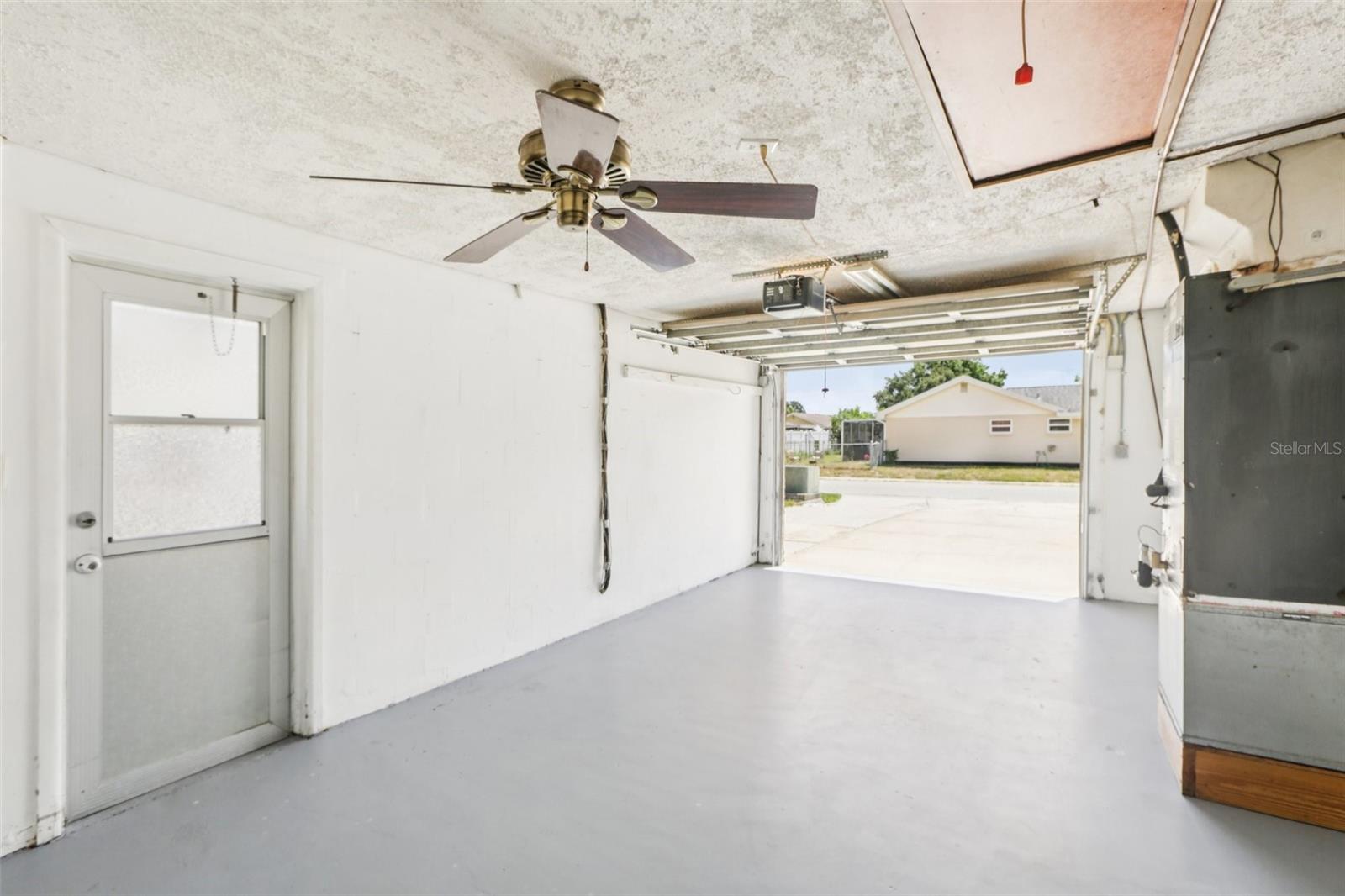 Image 34 of 42 For 4015 Litchfield Drive