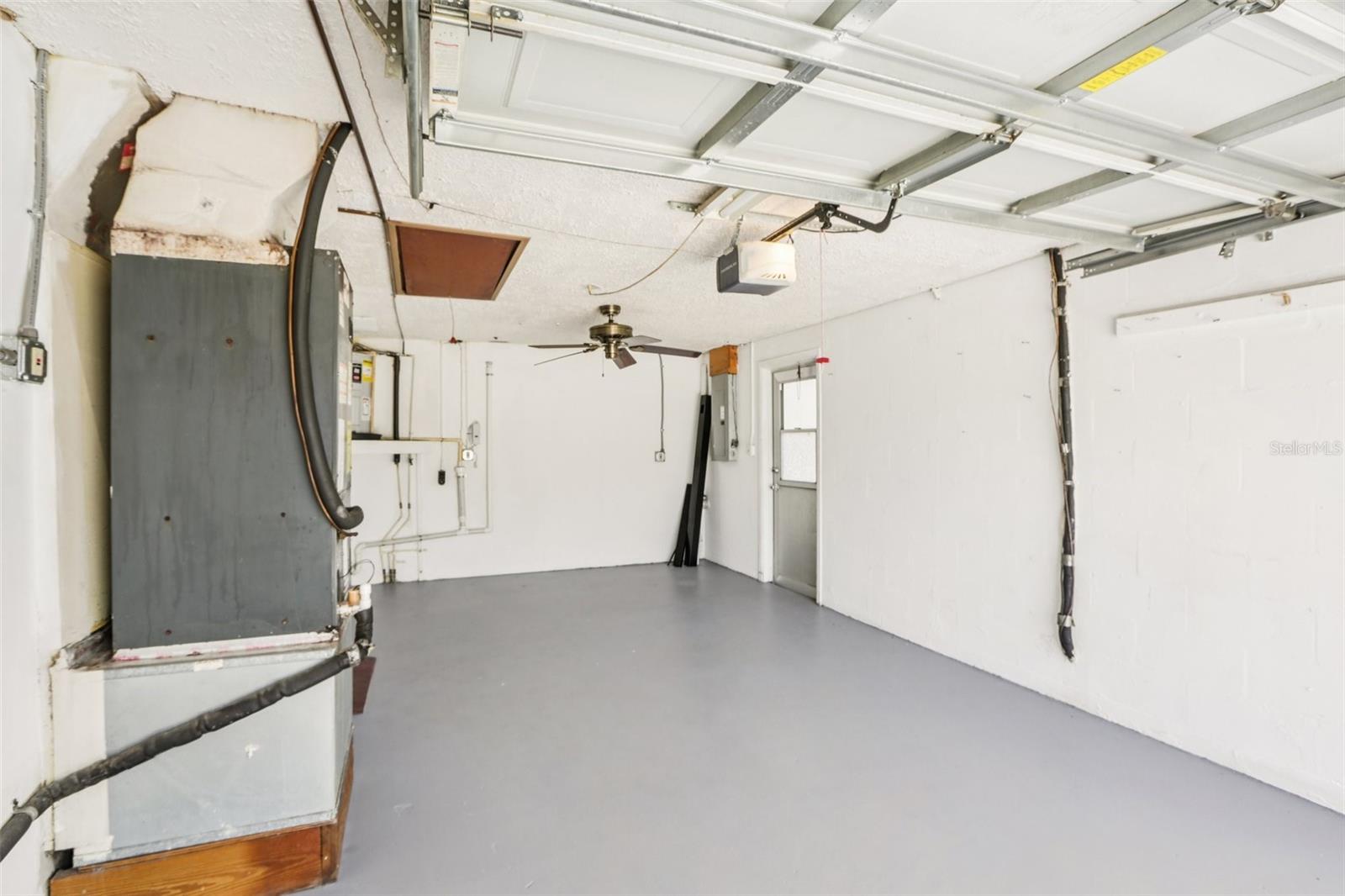 Image 36 of 42 For 4015 Litchfield Drive