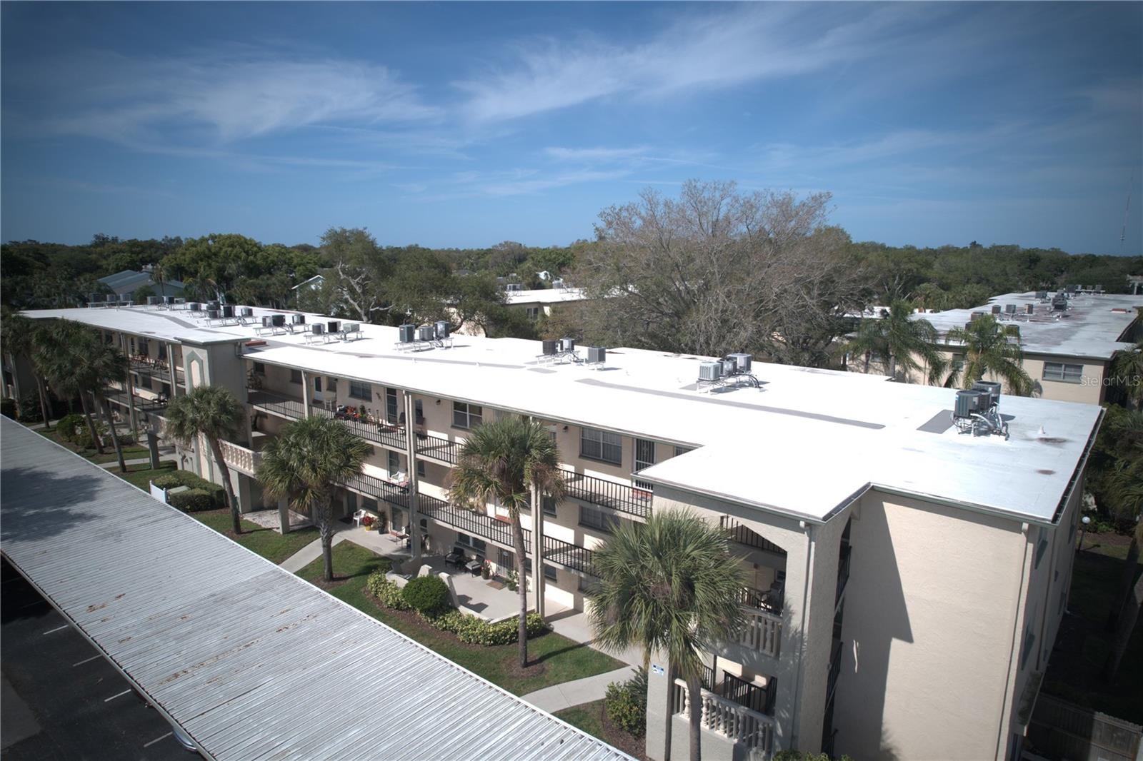 Image 2 of 31 For 11620 Park Boulevard 308