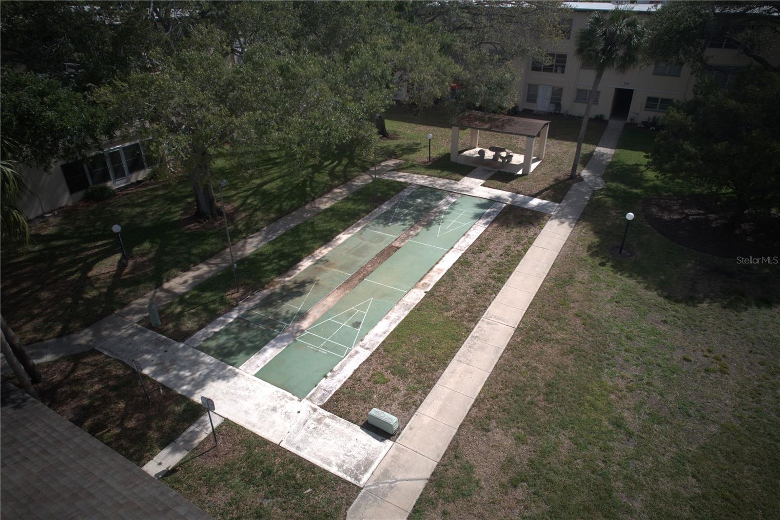 Image 21 of 31 For 11620 Park Boulevard 308