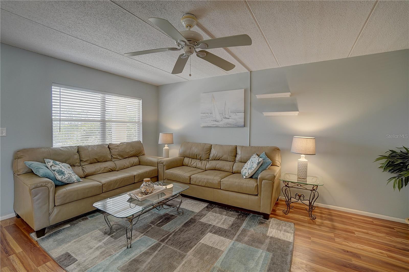 Image 6 of 31 For 11620 Park Boulevard 308