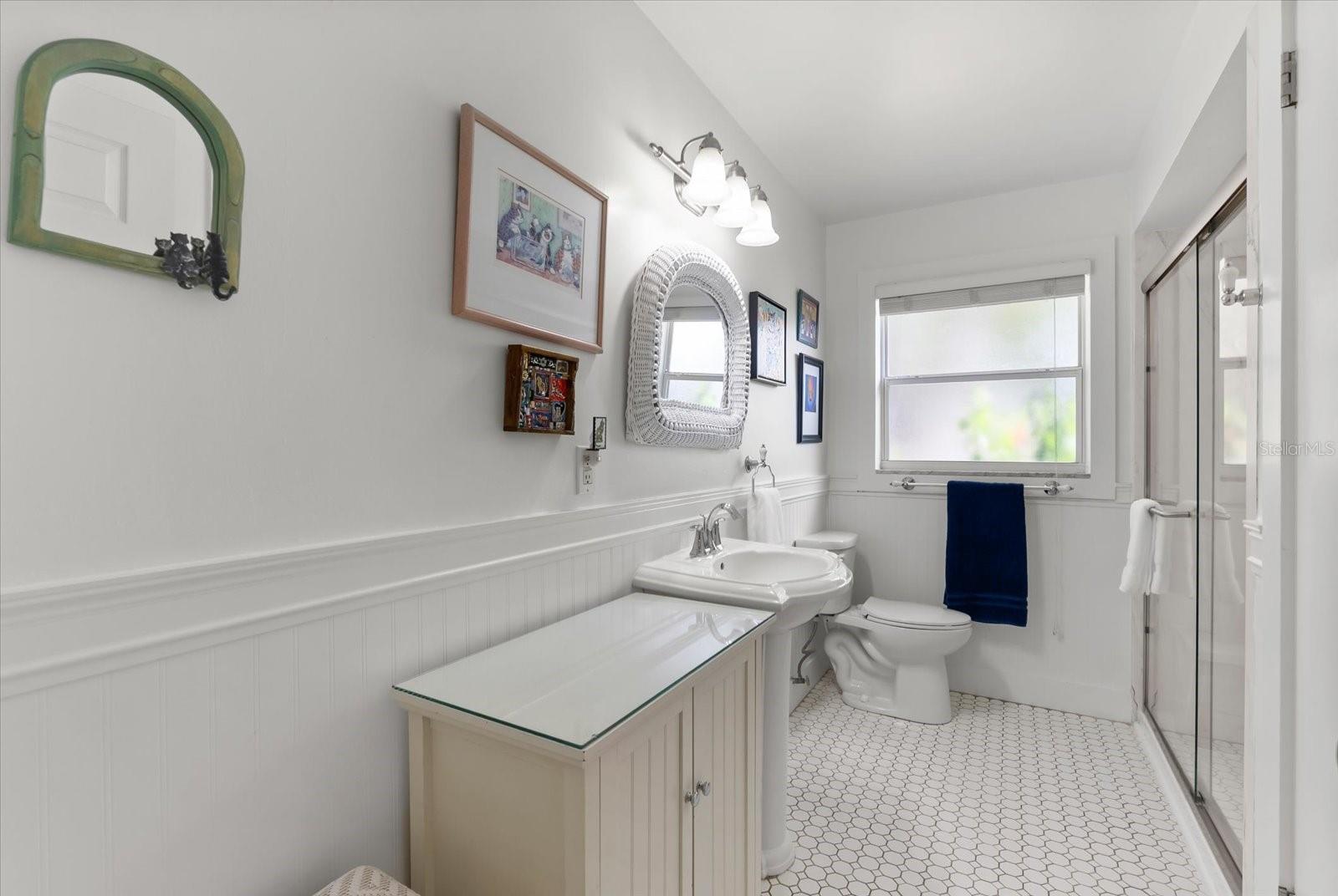 Image 14 of 31 For 1700 Patricia Avenue