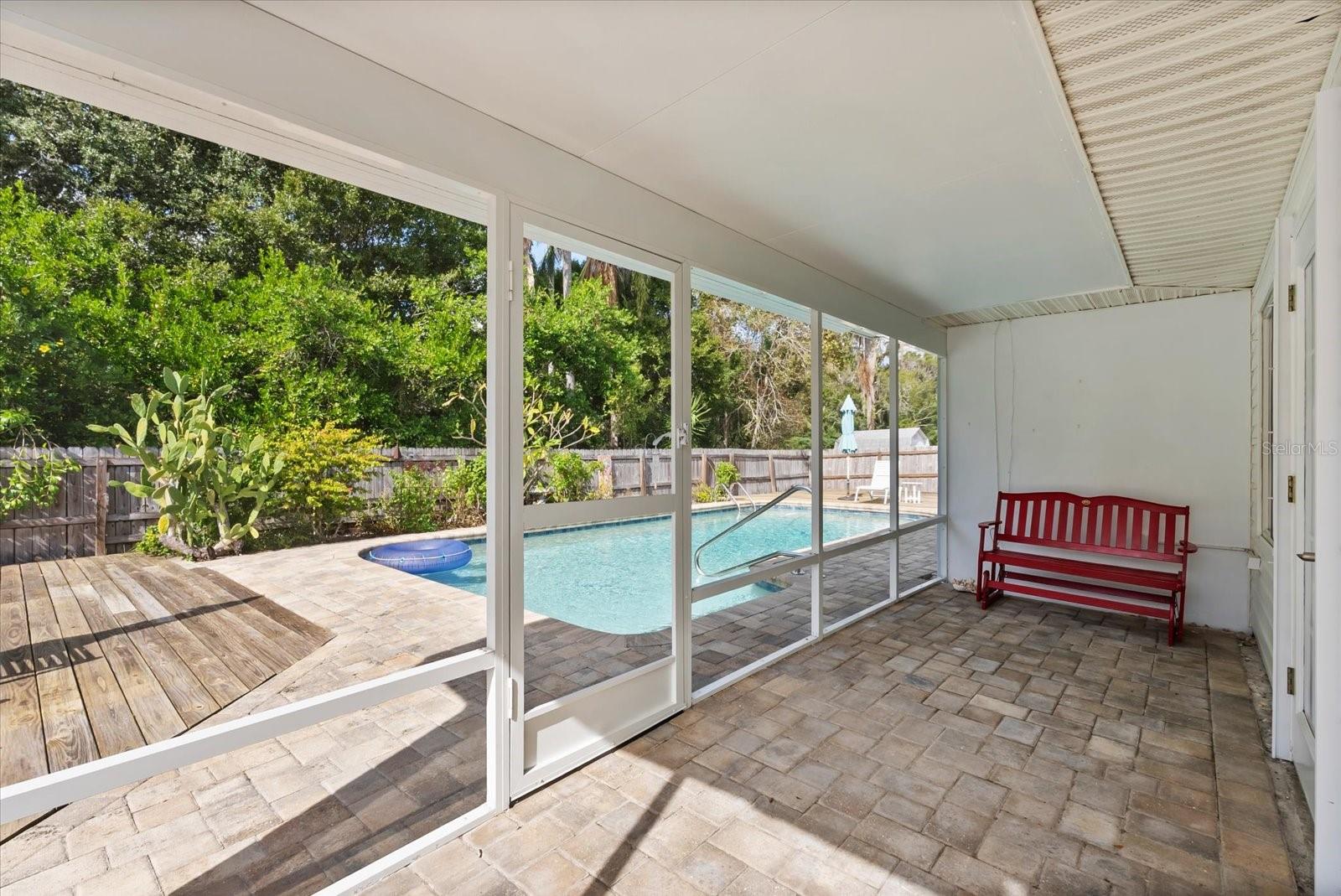 Image 23 of 31 For 1700 Patricia Avenue