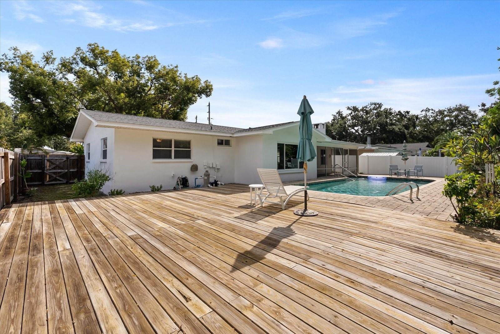 Image 26 of 31 For 1700 Patricia Avenue