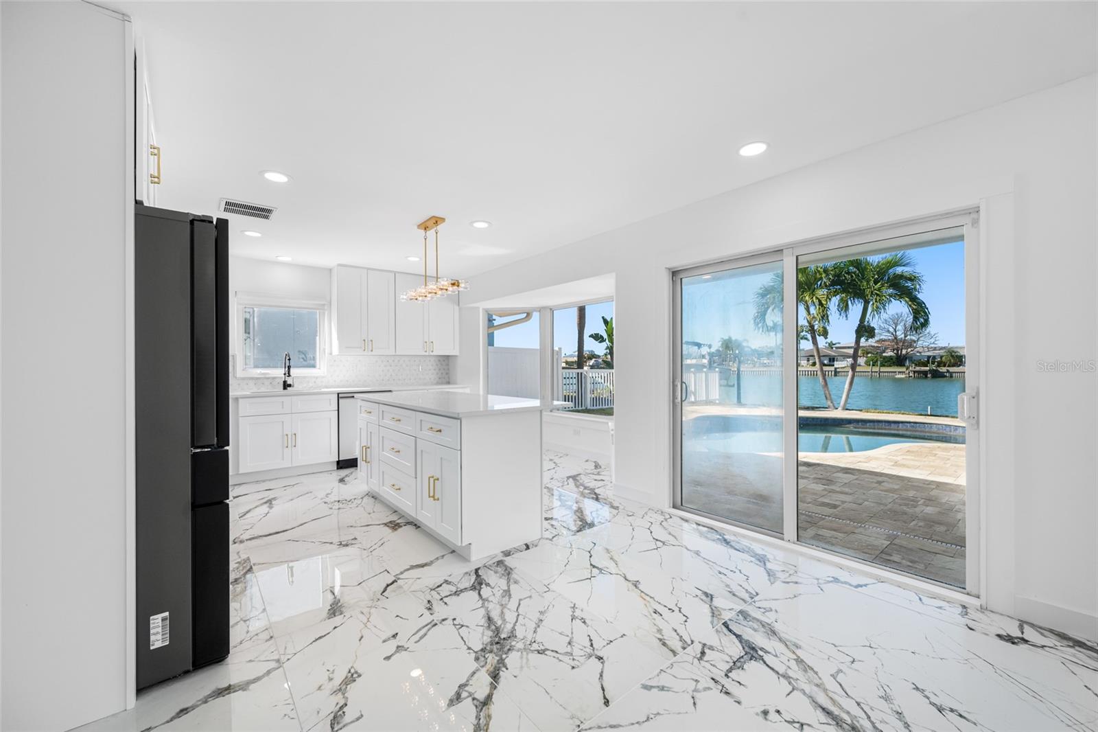 Image 16 of 60 For 600 115th Avenue