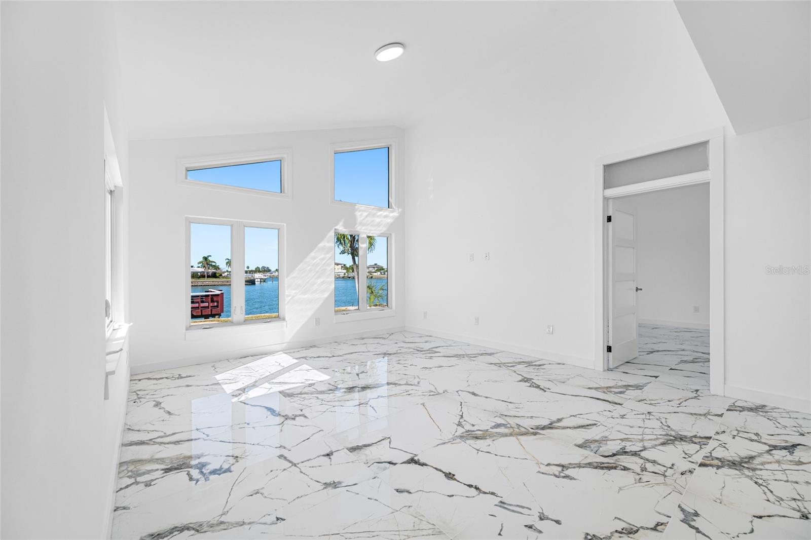 Image 24 of 60 For 600 115th Avenue