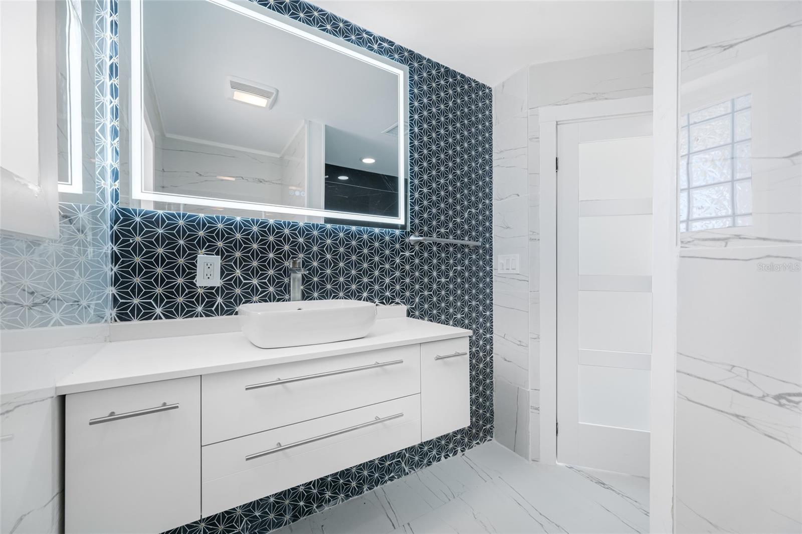 Image 34 of 60 For 600 115th Avenue