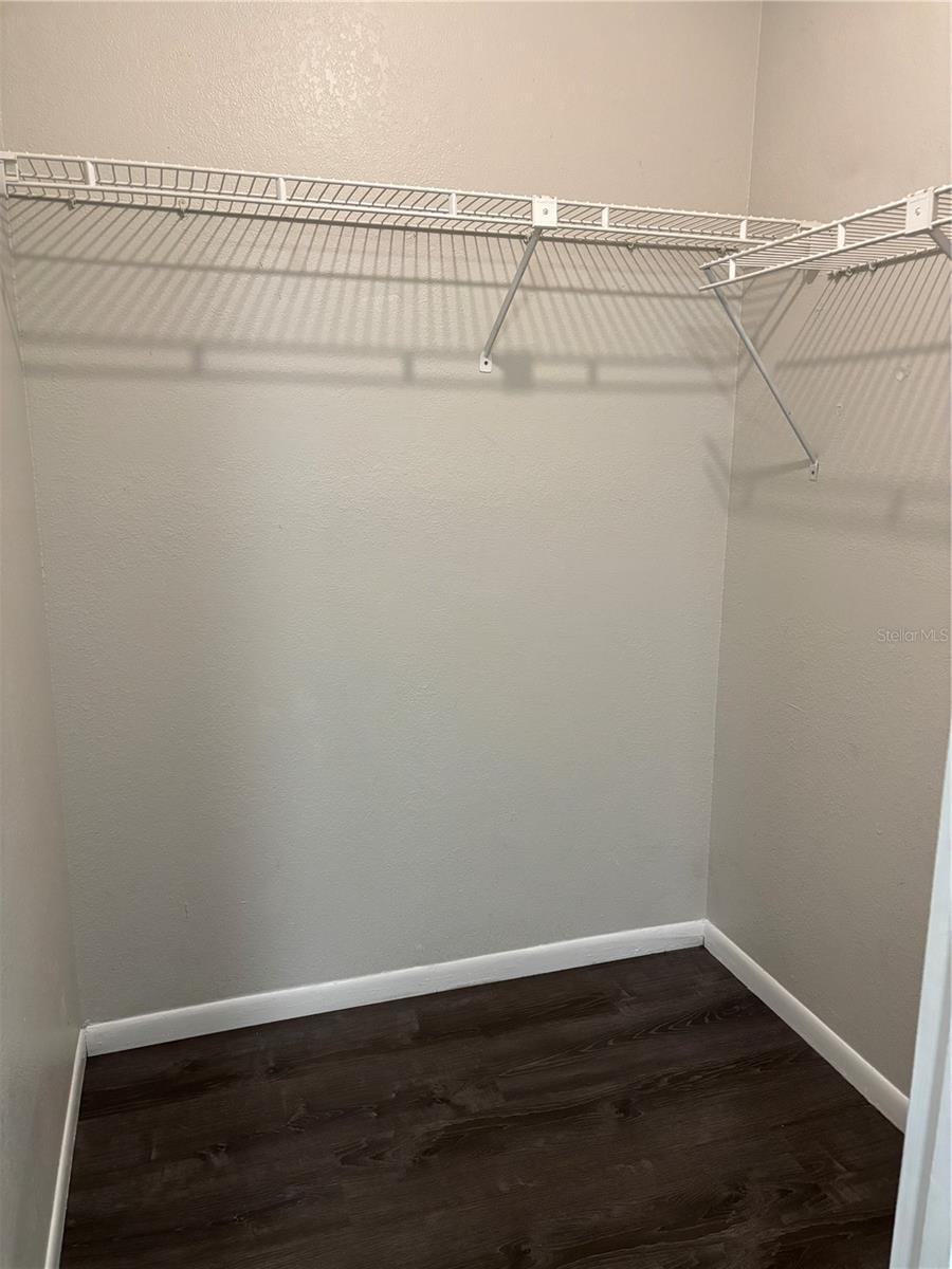 Image 19 of 33 For 5807 Erin Lane S C