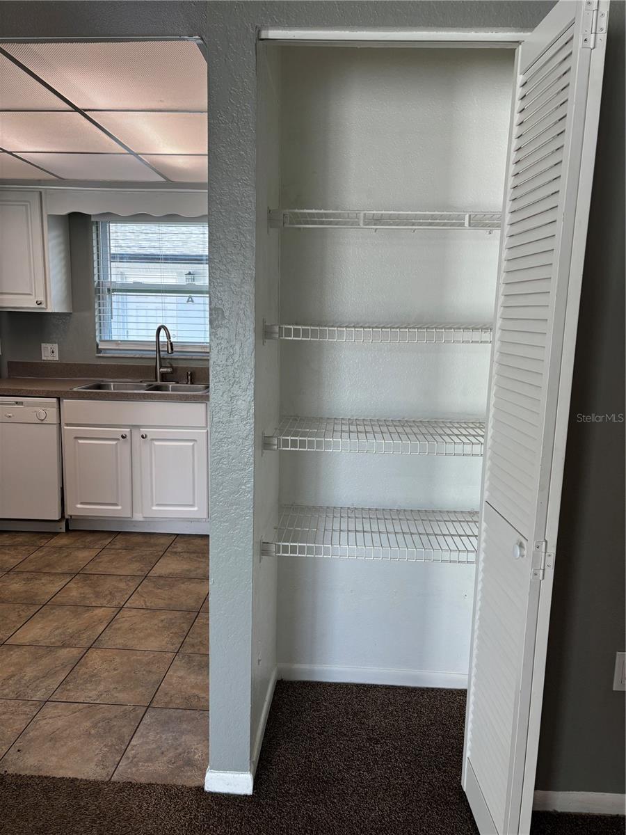 Image 23 of 33 For 5807 Erin Lane S C