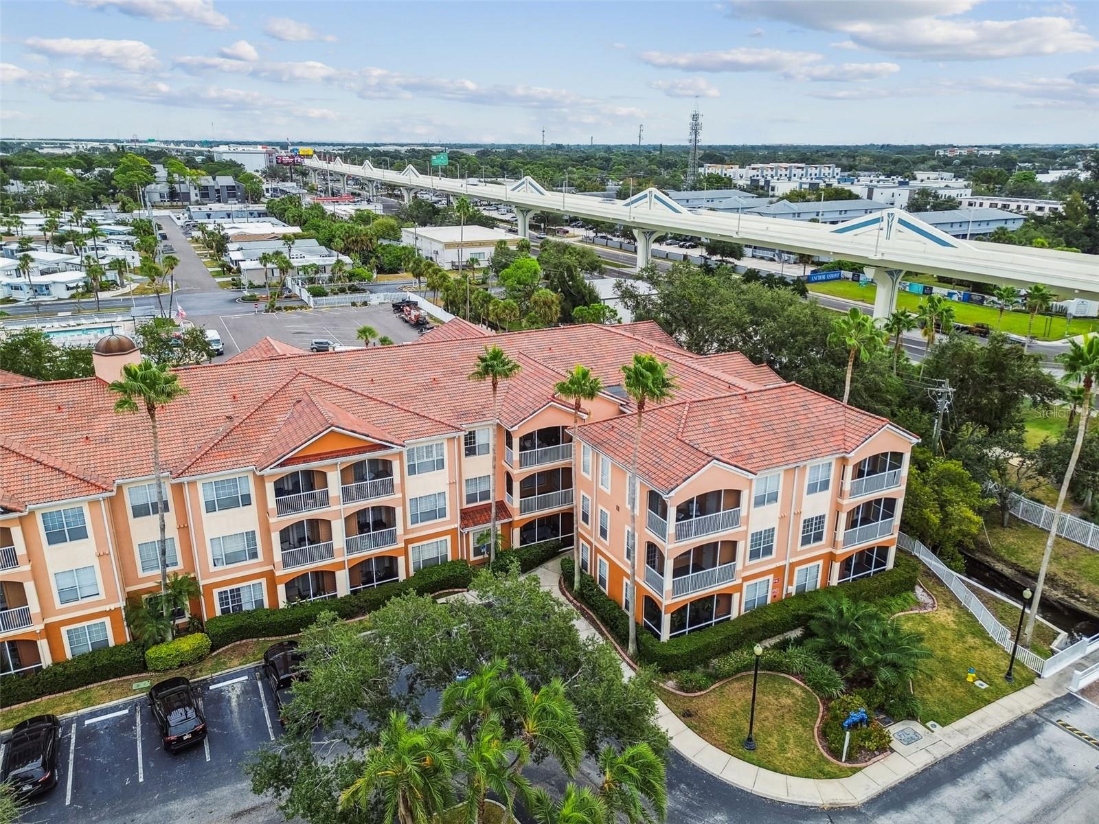 Image 26 of 57 For 5000 Culbreath Key Way 1-215