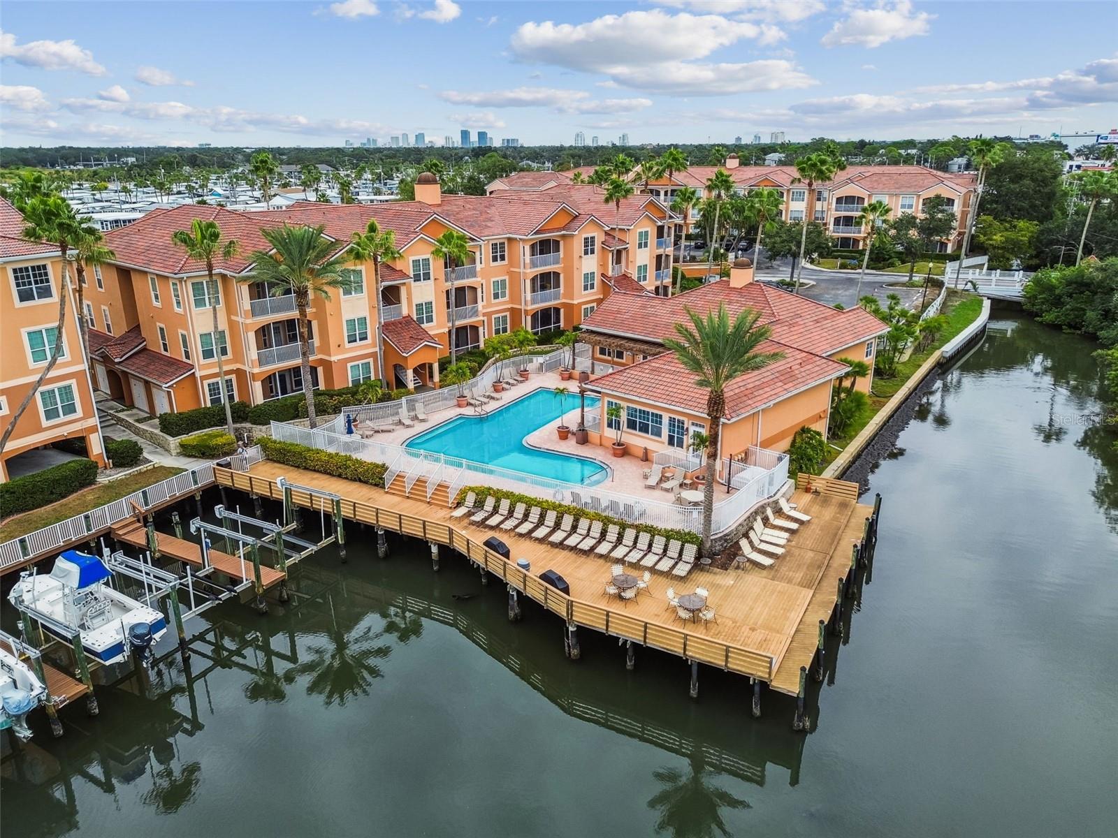 Image 30 of 57 For 5000 Culbreath Key Way 1-215