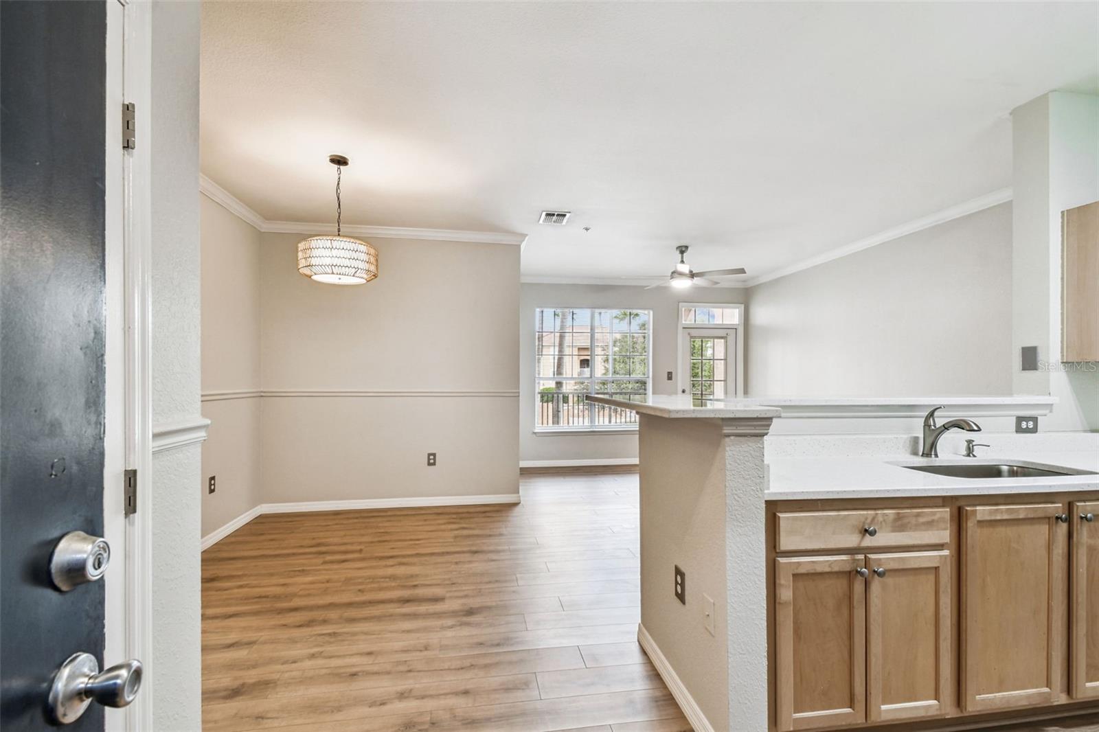 Image 7 of 57 For 5000 Culbreath Key Way 1-215