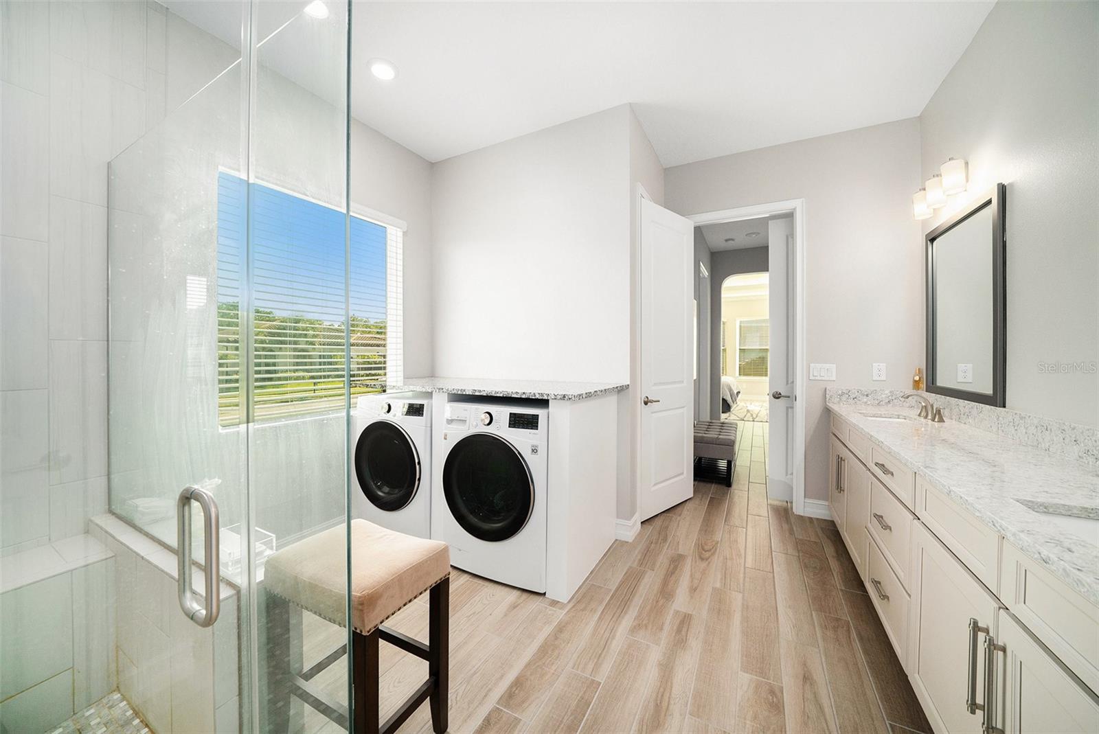 Image 23 of 46 For 28726 Picana Lane