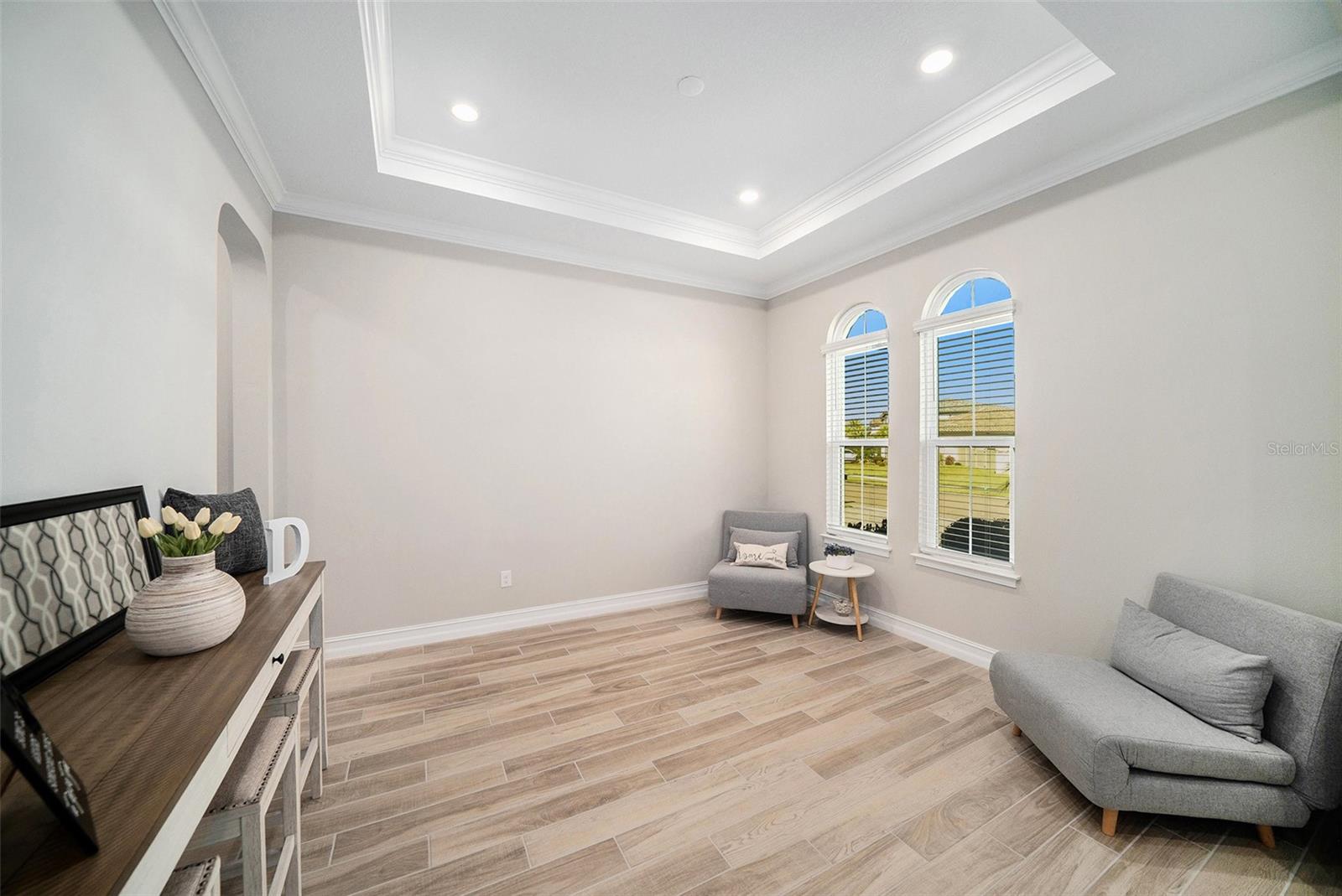 Image 8 of 46 For 28726 Picana Lane