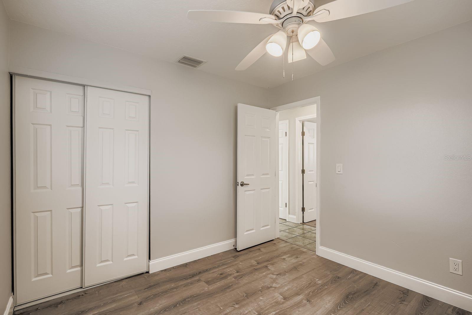 Image 27 of 29 For 13625 120th Street