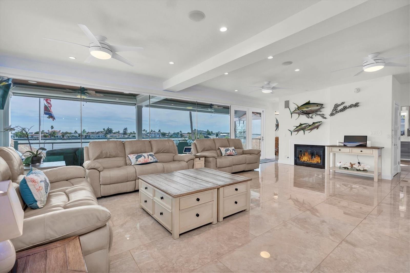 Image 22 of 75 For 5820 Balao Way S