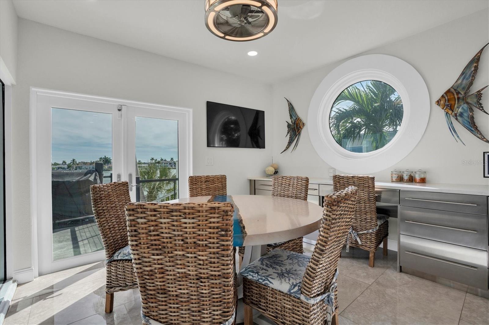 Image 31 of 75 For 5820 Balao Way S