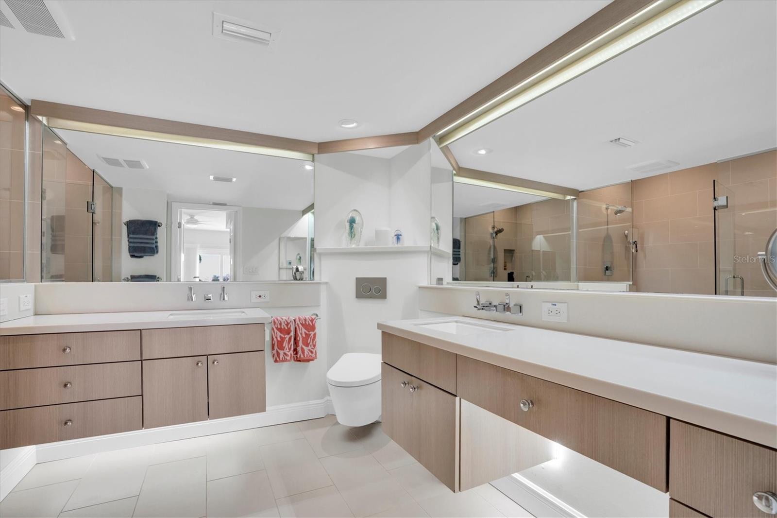 Image 46 of 75 For 5820 Balao Way S