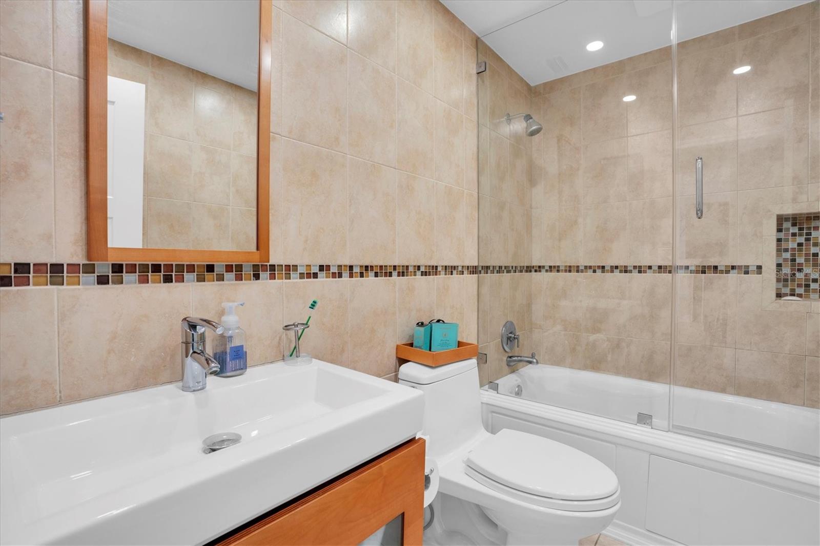 Image 49 of 75 For 5820 Balao Way S