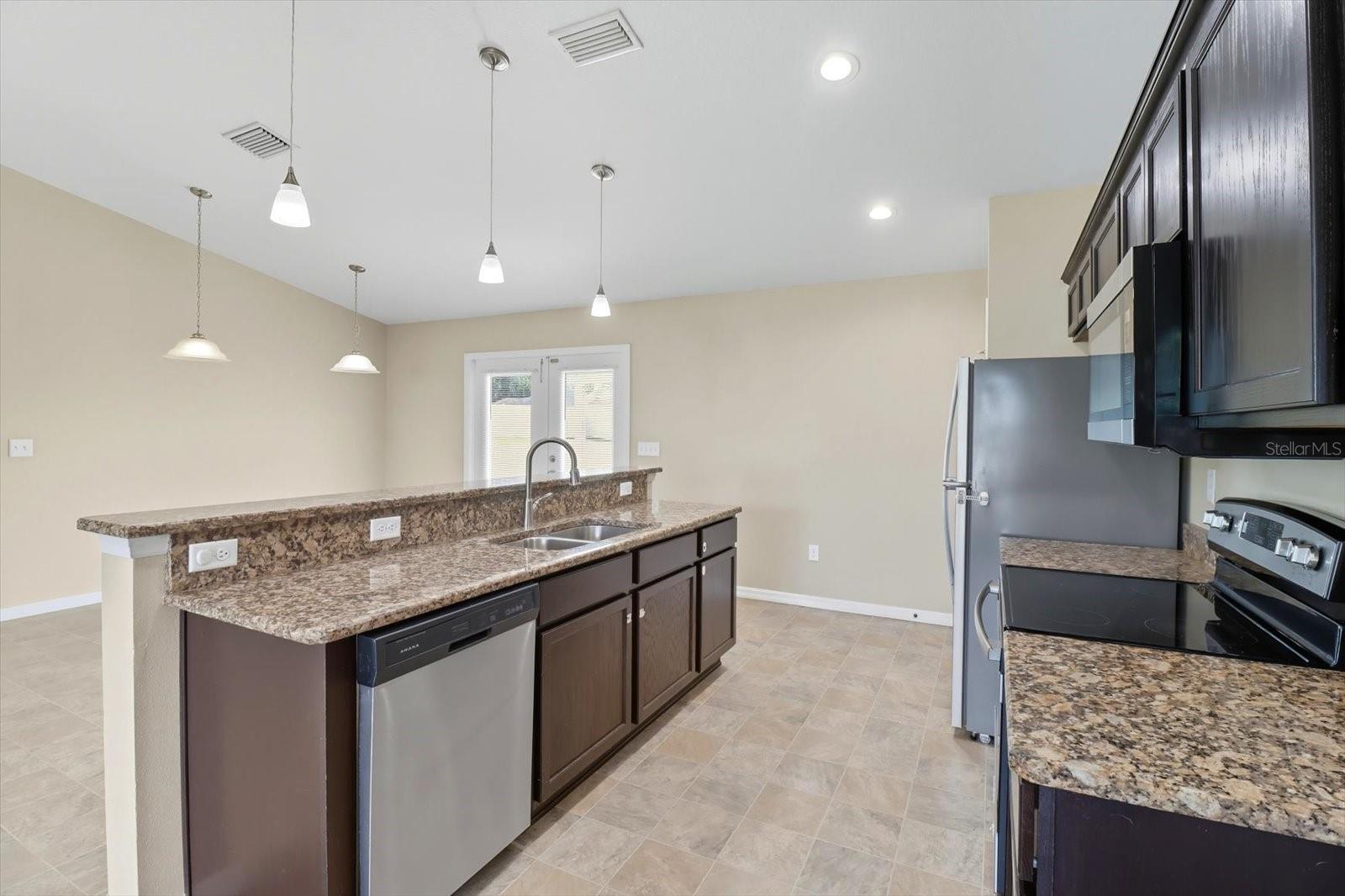 Image 12 of 44 For 1 Pecan Course Circle