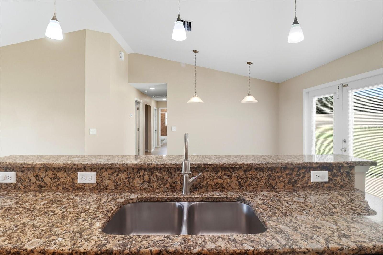 Image 16 of 44 For 1 Pecan Course Circle