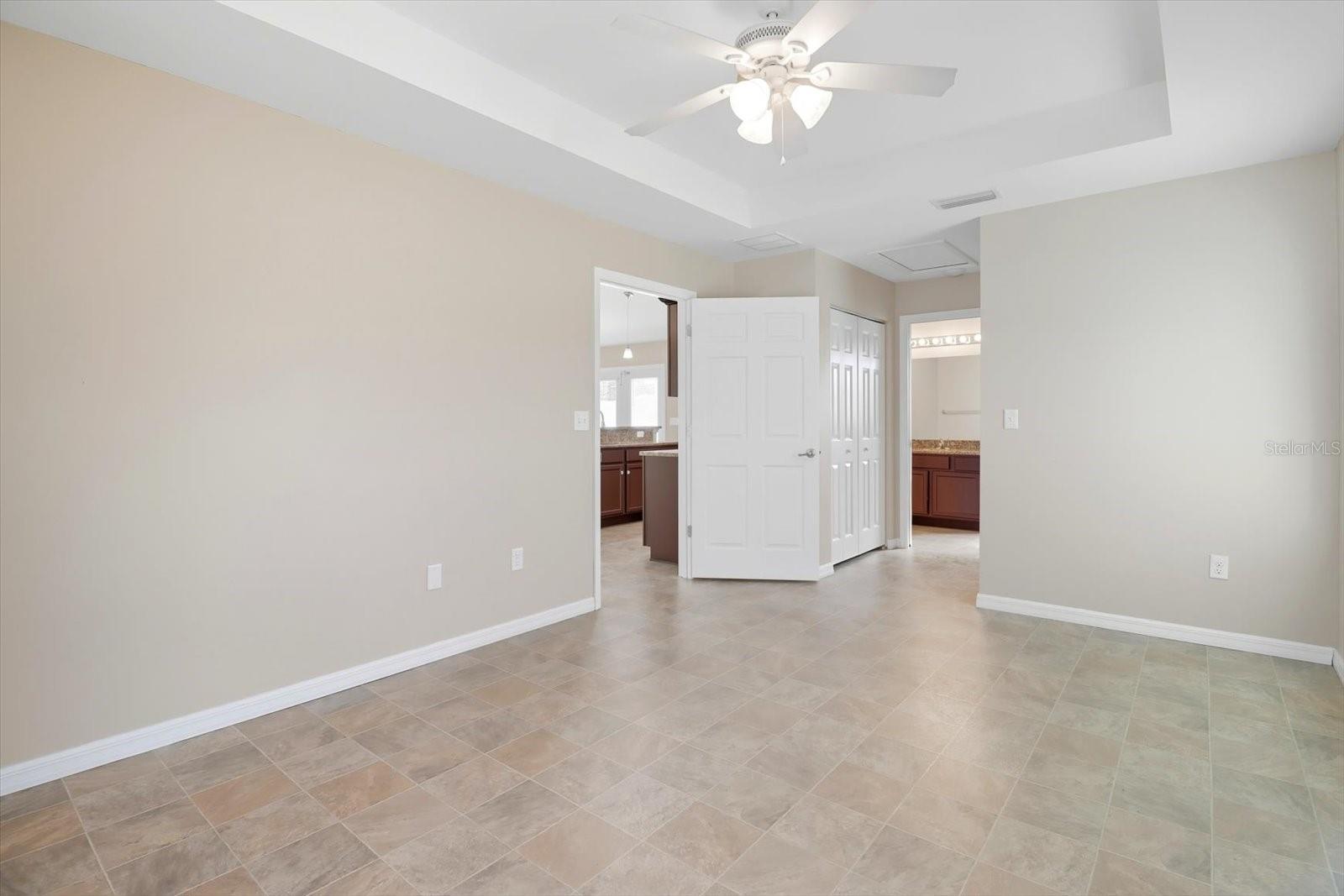 Image 19 of 44 For 1 Pecan Course Circle