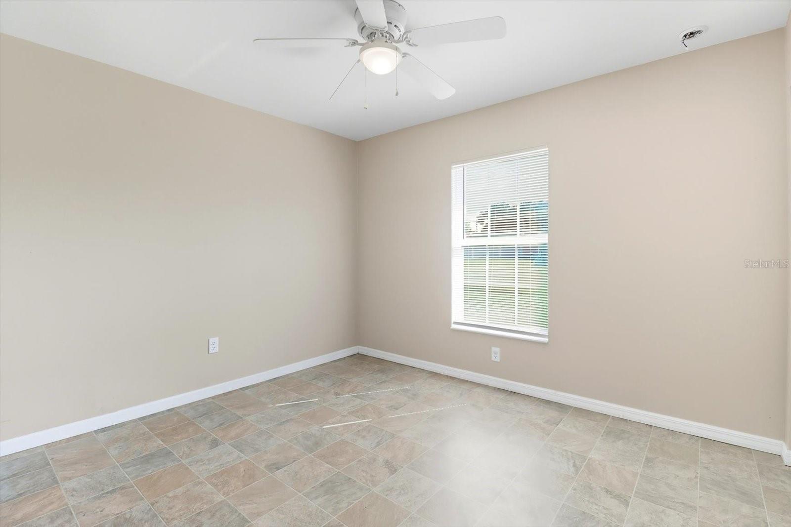 Image 30 of 44 For 1 Pecan Course Circle