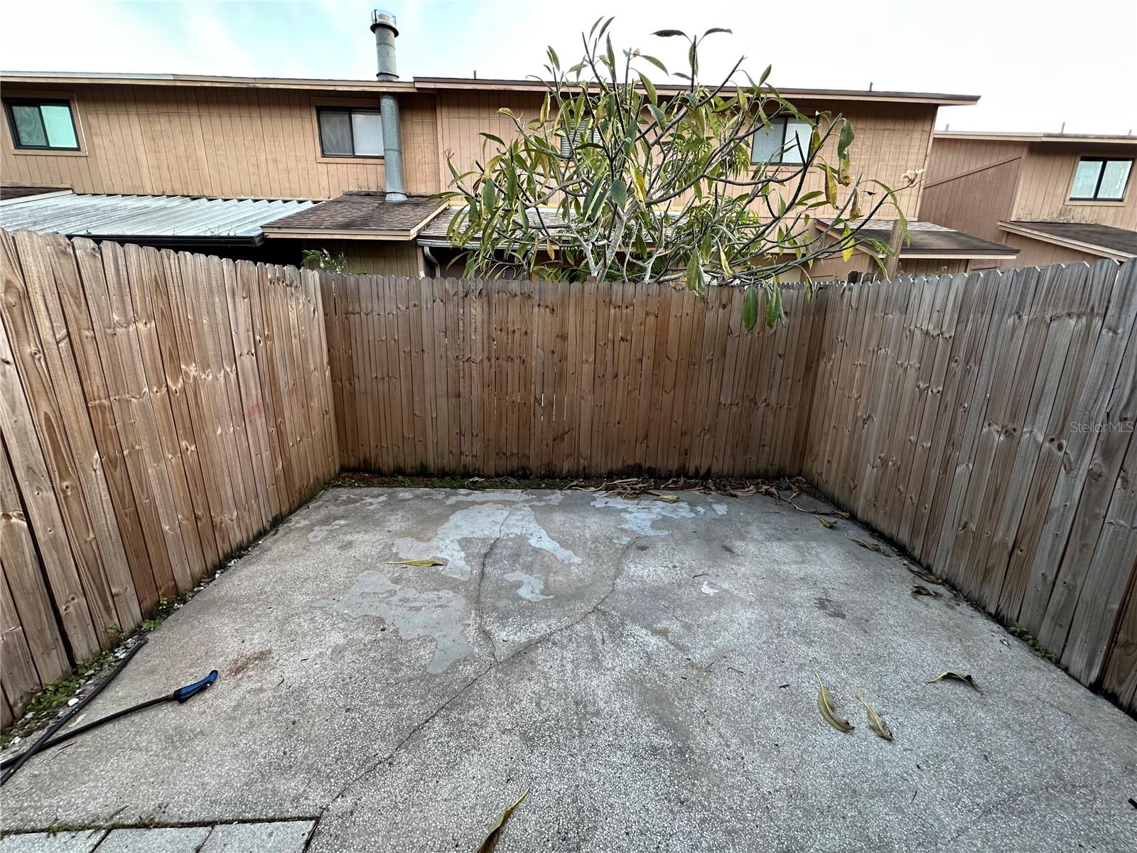 Image 27 of 34 For 4010 Pine Limb Court