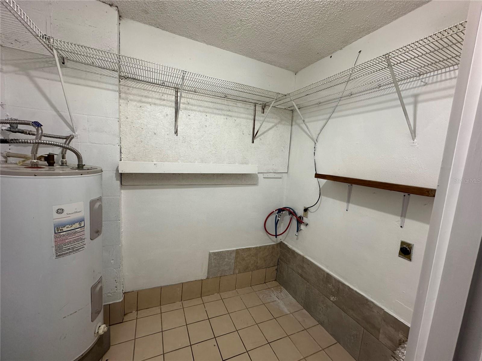 Image 28 of 34 For 4010 Pine Limb Court