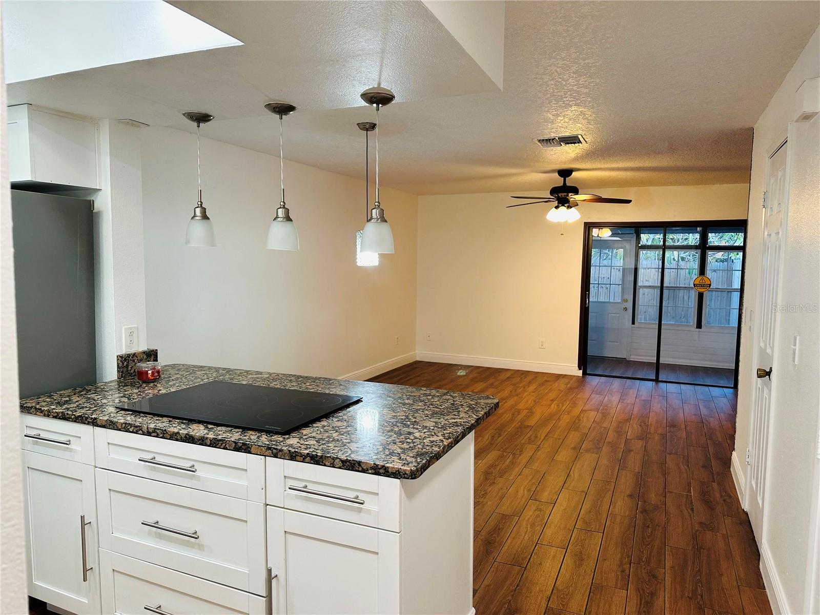 Image 29 of 34 For 4010 Pine Limb Court