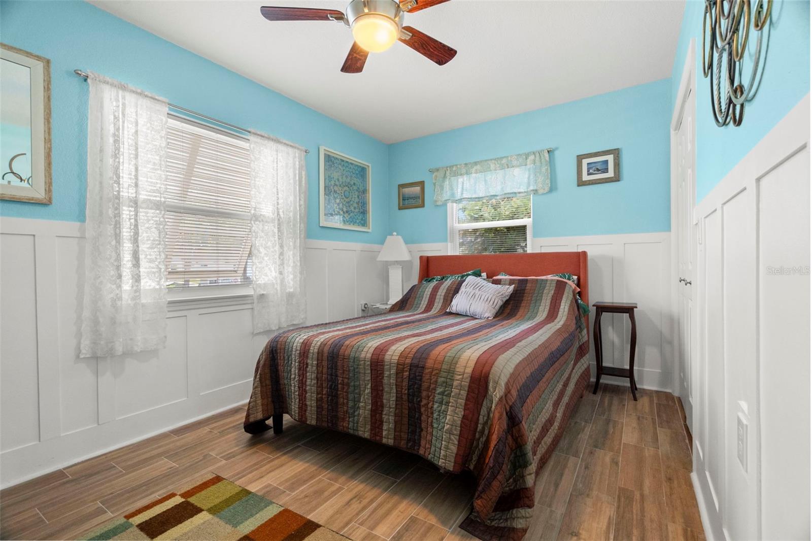 Image 12 of 30 For 46 Kipling Plaza