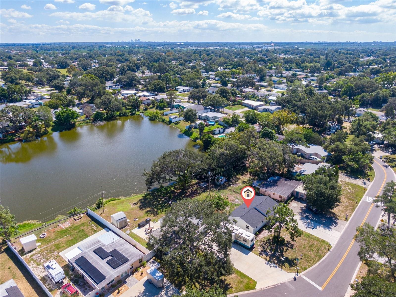 Image 7 of 30 For 9049 Orchid Dr