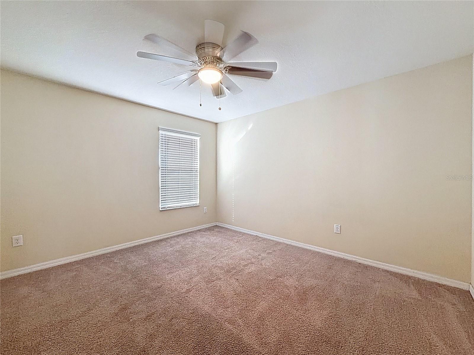 Image 15 of 31 For 20013 Satin Leaf Avenue