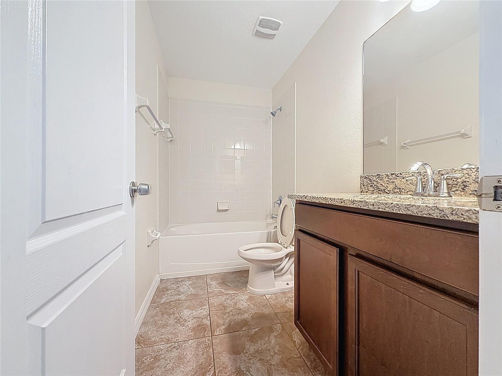 Image 19 of 31 For 20013 Satin Leaf Avenue