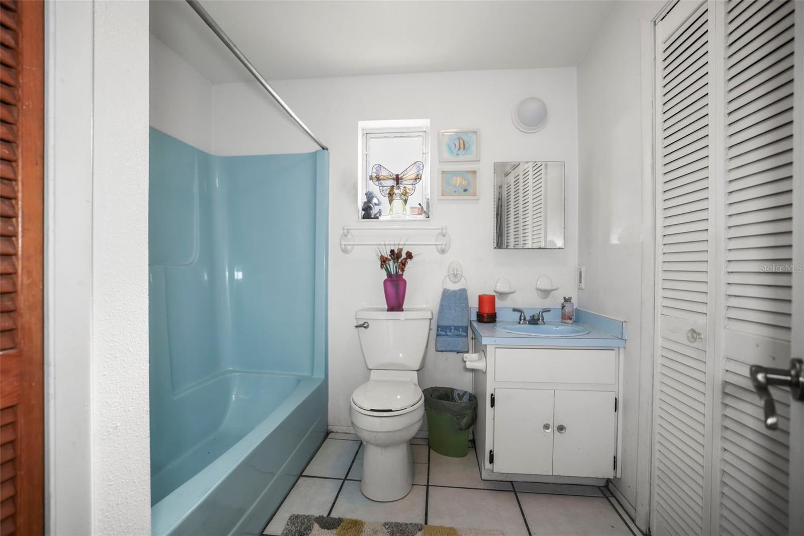 Image 20 of 36 For 401 Davison Avenue Ne